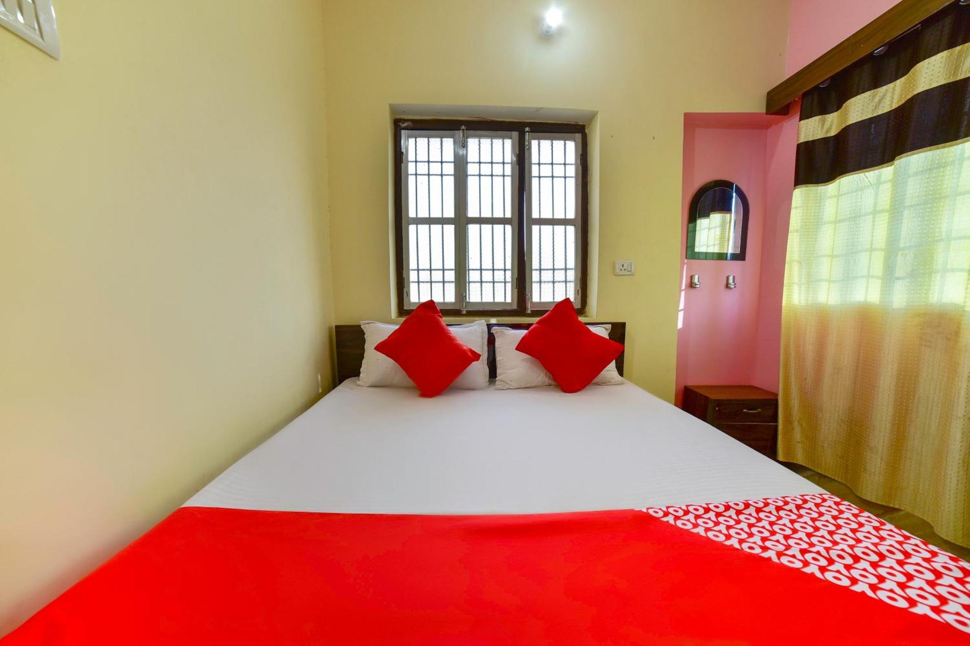Oyo Flagship Ashoka Guest House Bihta Kültér fotó
